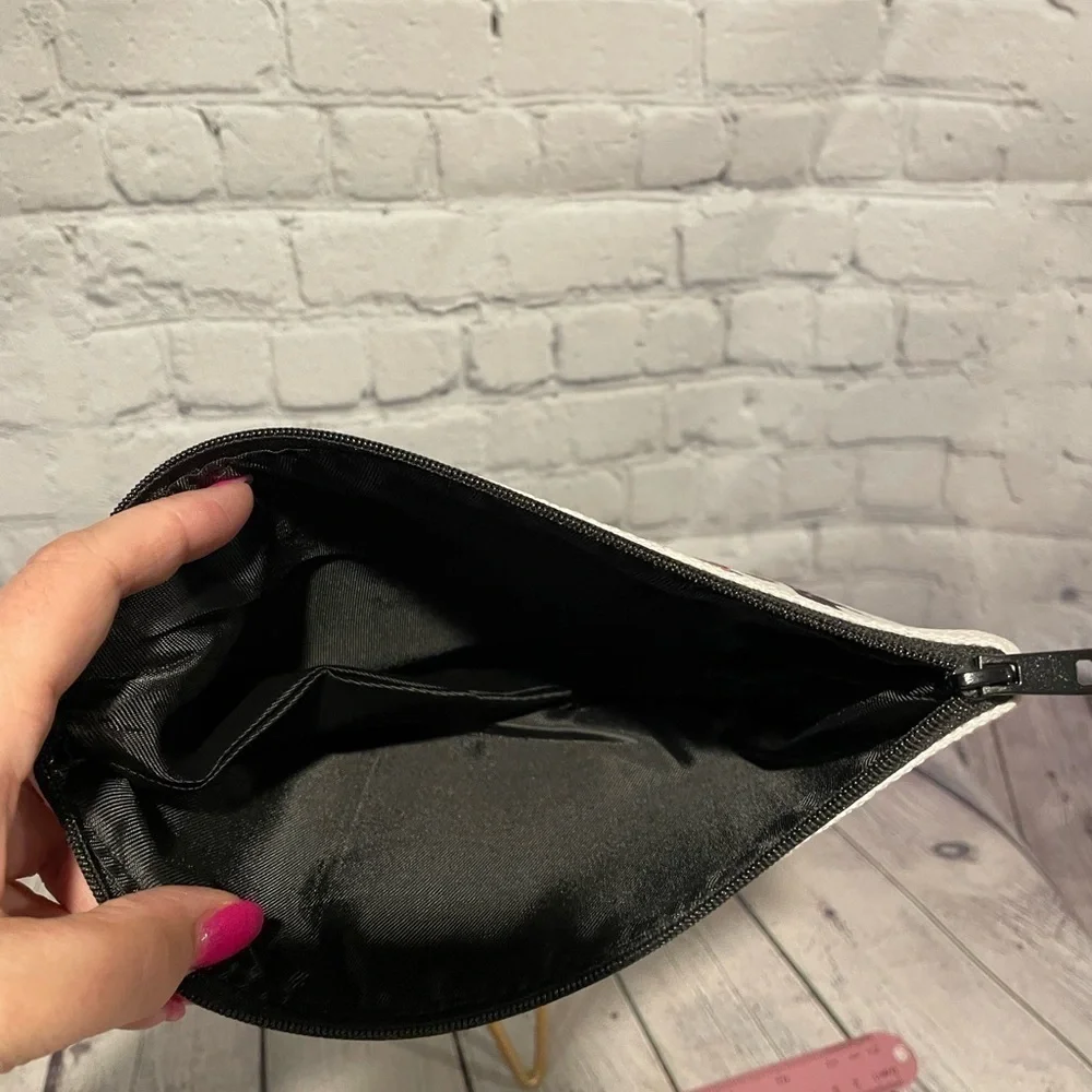 Mini Disney villains make up bag new in package